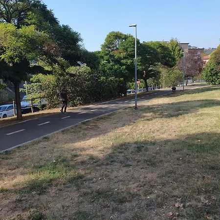 招待所 Domi 斯培西亚